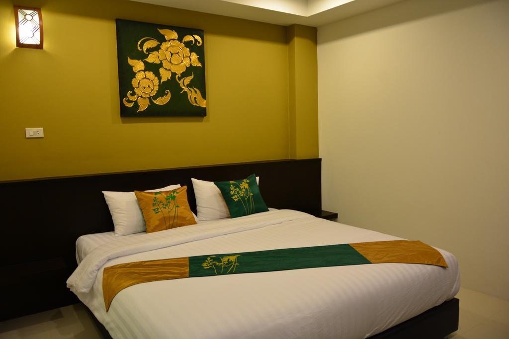 Adamaz House Hotel Bangkok Exterior photo